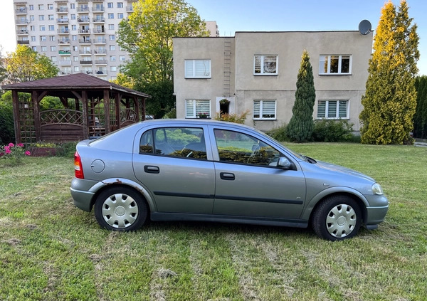 Opel Astra cena 3400 przebieg: 157000, rok produkcji 2007 z Rybnik małe 67